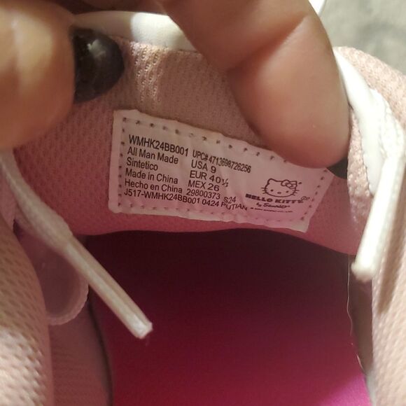 Sanrio Hello Kitty Court Sneakers Women’s Size 9 Pink Lace Up Shoes - Picture 8 of 10
